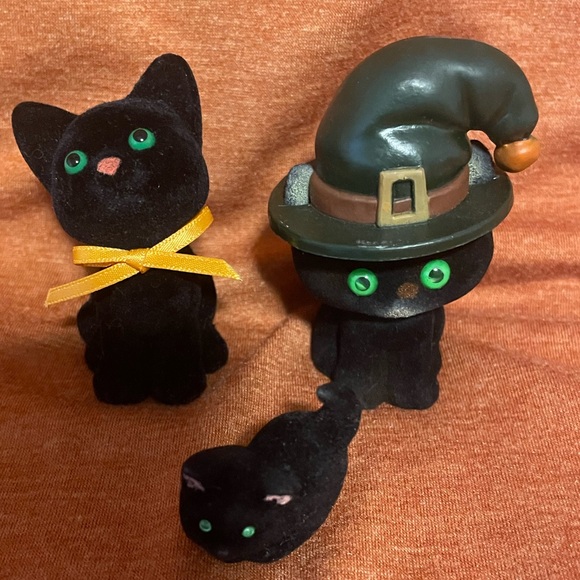 Set of 3 Vintage Hallmark Flocked Black Cats. - Picture 1 of 9